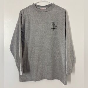 Vintage Disneyland Tigger Long-Sleeve Cotton Crewneck Gray T-Shirt Adult Size XL